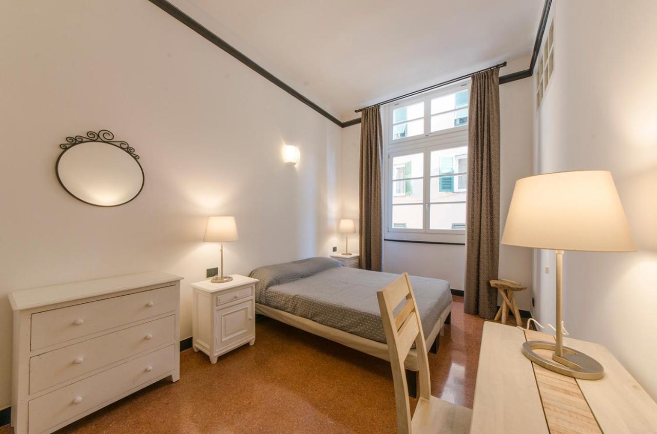 Apartamento Aquarium 1'Minute! Free Wifi & Netflix "Casa Ripamaris Agnello" - Genova, Centro Storico By Tilo Exterior foto
