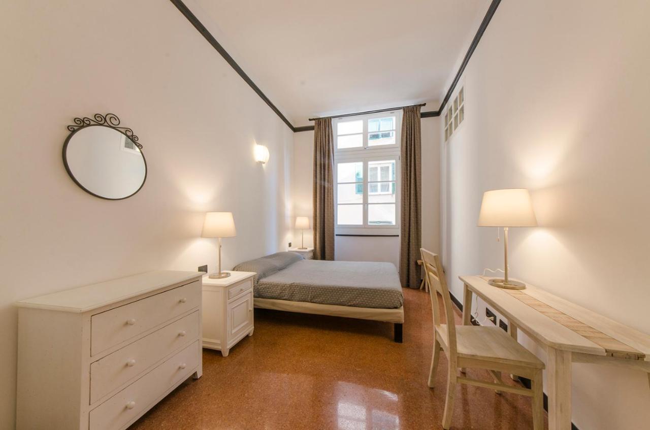 Apartamento Aquarium 1'Minute! Free Wifi & Netflix "Casa Ripamaris Agnello" - Genova, Centro Storico By Tilo Exterior foto